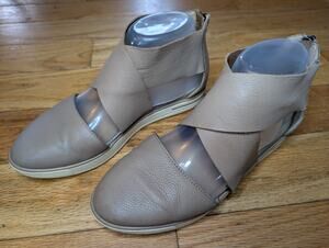 Eileen Fisher Women's Taupe Leather Strappy Sandals Back Zip Size 6.5